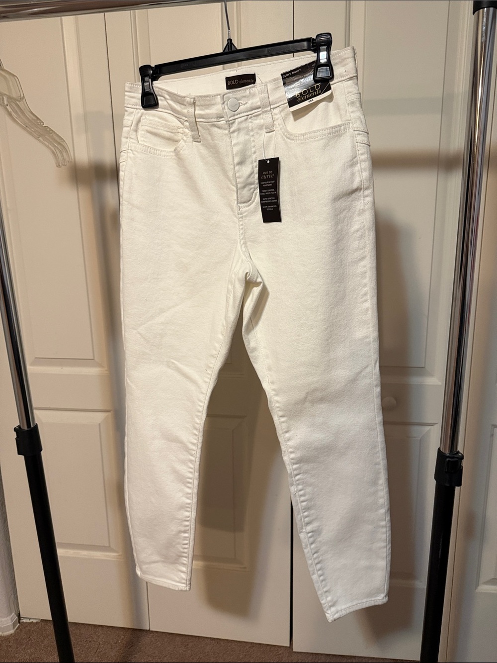 BOLD elements Cream High-Rise Skinny Jeans